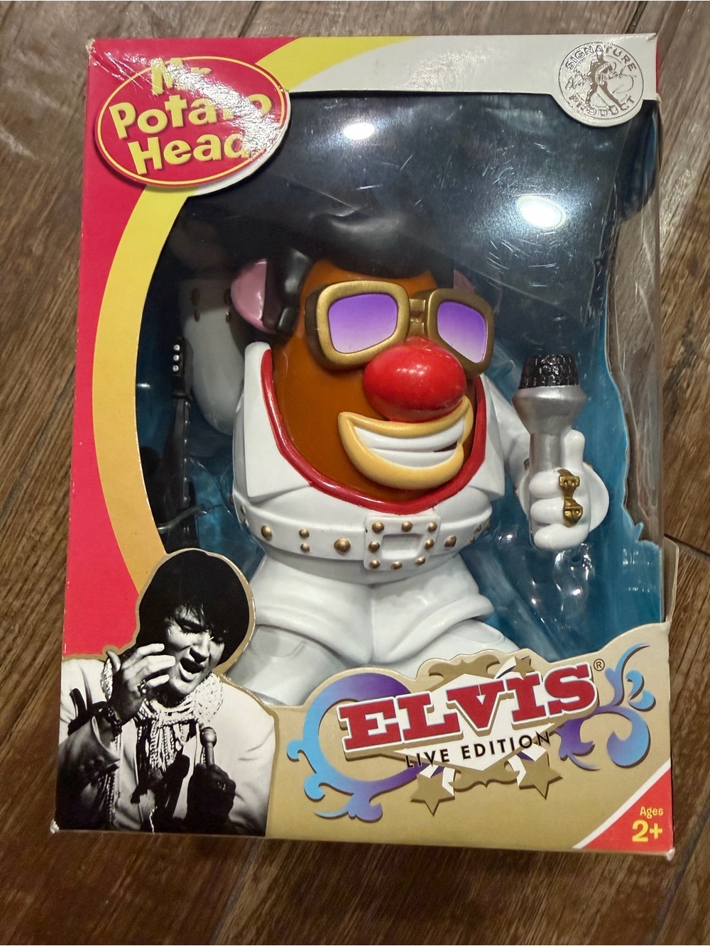 Nib Elvis Figure – White Outfit, Brown Potato